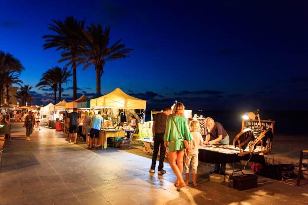 Apartamento Sa Varadero 2D Vista Mare Laterale Daire Es Pujols Dış mekan fotoğraf